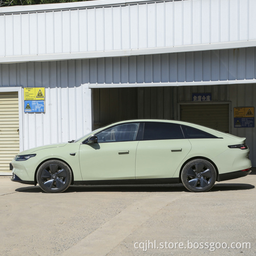 2022 New Car 500KM Two-Wheel Drive Standard Model with Panoramic Sunroof 4-Door 5-Seat Electric Sedan Leapmotor C01